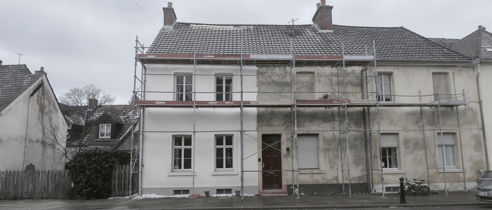 d&eacute;couvrez les avantages de l'isolation int&eacute;rieure et ext&eacute;rieure pour bien choisir selon votre projet et optimiser le confort de votre habitat.