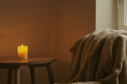 découvrez comment créer une ambiance chaleureuse chez vous en utilisant peu d’éléments essentiels et simples à intégrer.