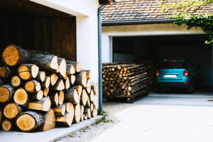 découvrez les prix du stère de bois selon l'essence et la longueur des bûches pour choisir le bois de chauffage adapté à vos besoins et à votre budget.