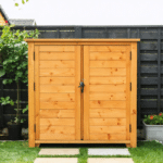 d&eacute;couvrez nos astuces ikea pour transformer votre espace ext&eacute;rieur gr&acirc;ce &agrave; un rangement malin, parfait pour dissimuler &eacute;l&eacute;gamment votre robinet de jardin.
