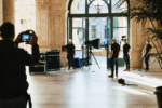 « The White Lotus » saison 4 : plongez dans les coulisses du Lutetia, nouveau décor emblématique de la série